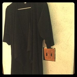 Small black LulaRoe Shirley!!